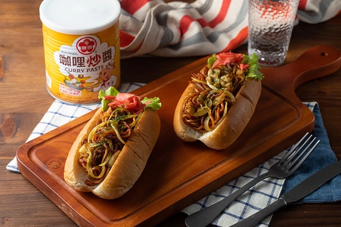 Curry Yakisoba Pan