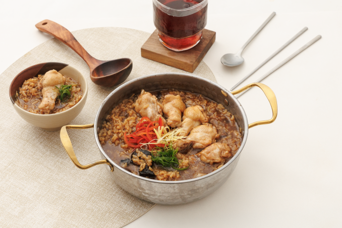 Black Garlic Chicken Congee